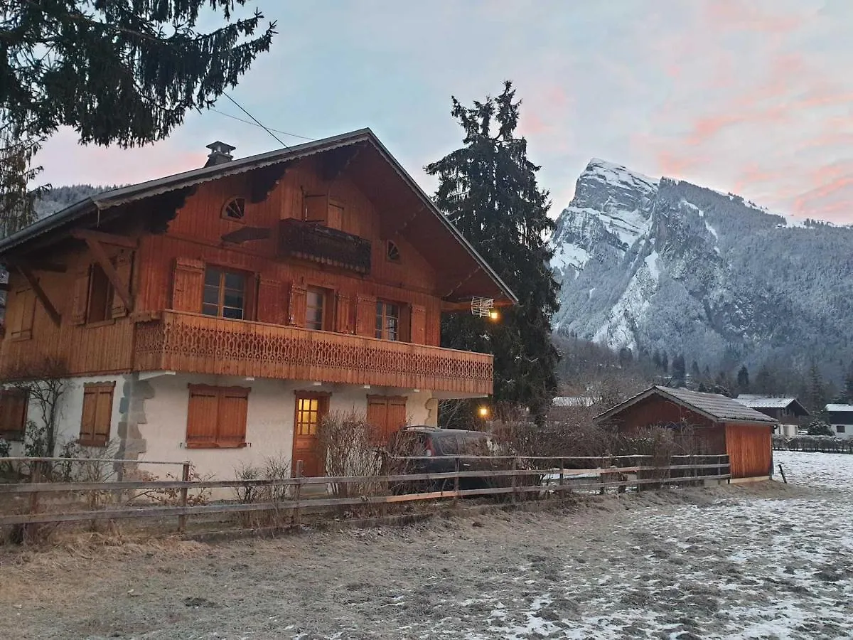 Appartement Calme Pres Du Lac Avec Jardin, Terrasse, Parking Et Wifi - Fr-1-624-45 Samoens France